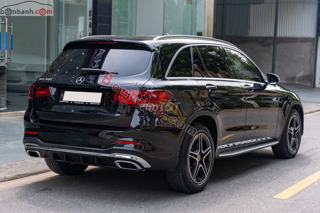 GLC300 4Matic Facelift. Mua bán Ô tô tại Quận Long Biên Hà Nội được đăng bởi Tùng Anh Auto hình 2