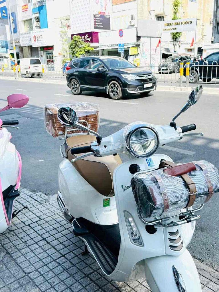 Veépa Primavera Picnic 2022 bản giới hạn Tphcm. Mua bán Xe máy tại Quận Phú Nhuận Tp Hồ Chí Minh được đăng bởi VESPA Piaggio Quốc Vương  hình 2
