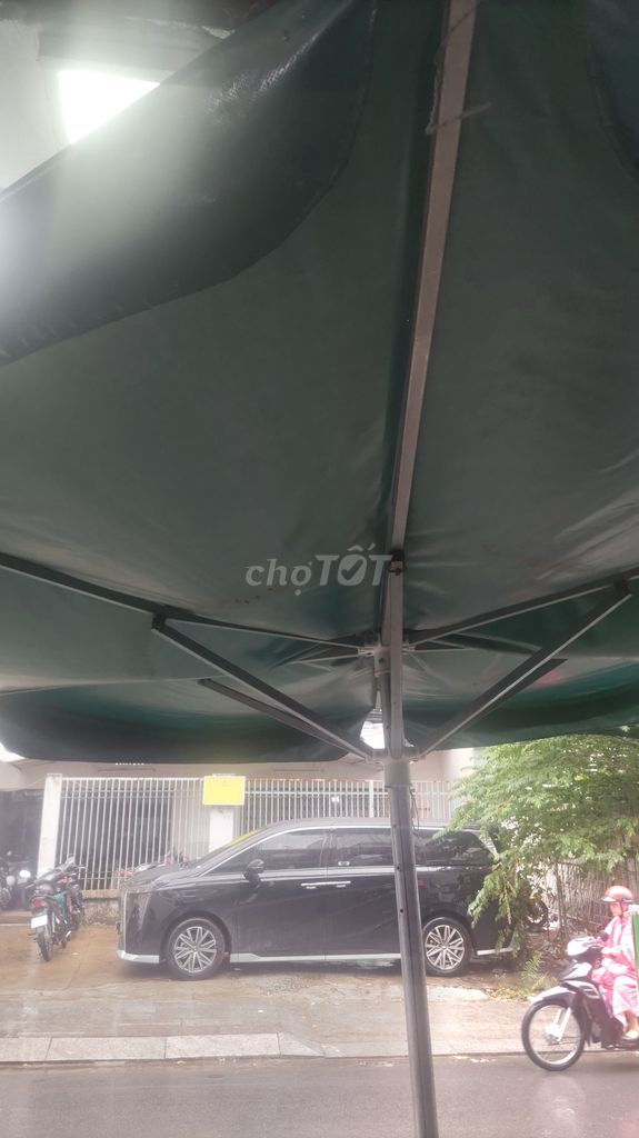 Dù che nắng Xanh lá 3m Đã sử dụng. Mua bán Nội thất, đồ gia dụng khác tại Quận Bình Thạnh Tp Hồ Chí Minh được đăng bởi Phan Văn hình 1