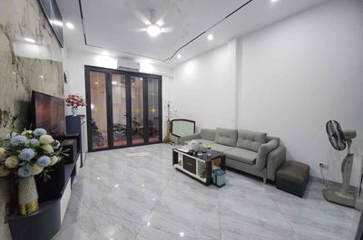 Townhouse 25 m² · 3 bed · Phố Giáp Nhị