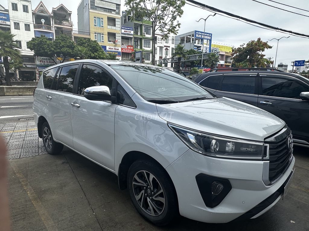 Toyota Innova 2022 G 2.0 AT - 40000 km. Mua bán Ô tô tại Quận Cẩm Lệ Đà Nẵng được đăng bởi Huy Trần hình 2