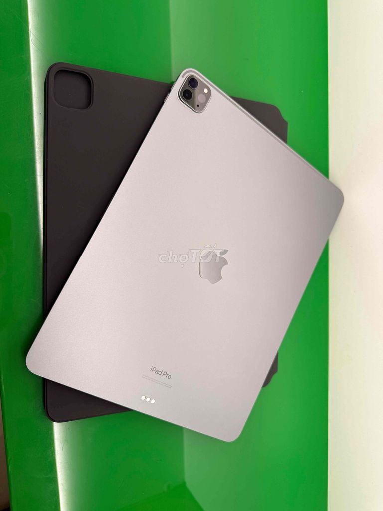 Apple iPad Pro M2 12.9 inch 128GB. Mua bán Máy tính bảng tại Thành phố Buôn Ma Thuột Đắk Lắk được đăng bởi Long US hình 1