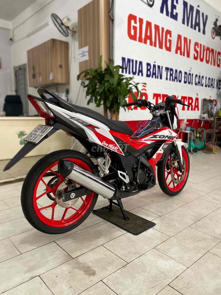 Honda Sonic 150 đk 2023 màu đỏ trắng BSTP. Mua bán Xe máy tại Quận 12 Tp Hồ Chí Minh được đăng bởi Xe Máy Hoàng Giang An Sương  hình 6