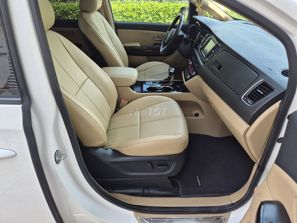 Kia Sedona 2019 photo 4