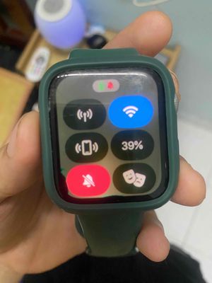apple watch seri 4 44mm. Mua bán Thiết bị đeo thông minh tại Quận Thanh Khê Đà Nẵng được đăng bởi Hiếu Đặng