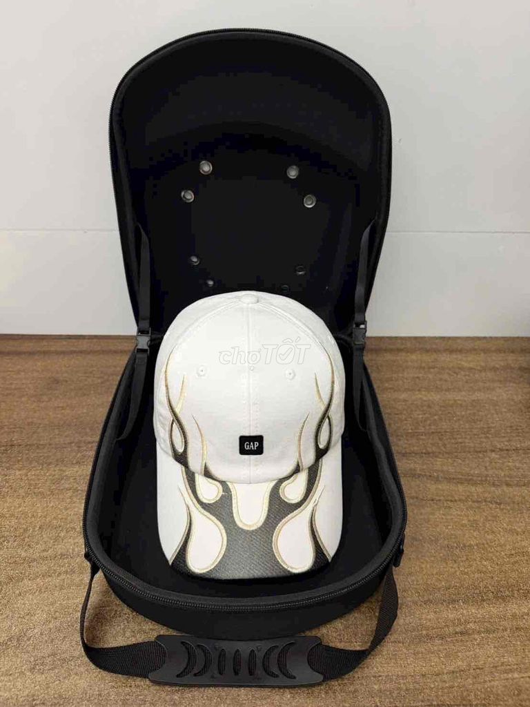 Nón lưỡi trai GAP Kaki Trắng Unisex Size 54/58. Mua bán Phụ kiện thời trang khác tại Thành phố Rạch Giá Kiên Giang được đăng bởi nón đẹp 1999 hình 1