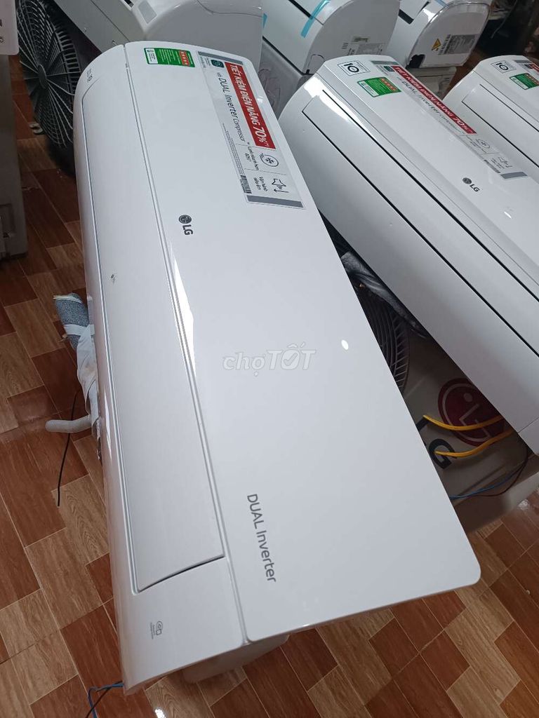 LG 1.5 Ngựa inverter/ Hàng lướt như mới.