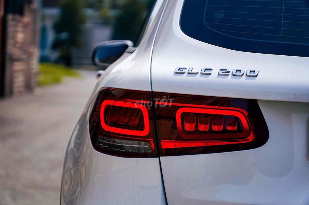 Mercedes Benz GLC 200 4MATIC  2022 - 72 km 1 chủ. Mua bán Ô tô tại Quận Tân Phú Tp Hồ Chí Minh được đăng bởi Văn Hải hình 12