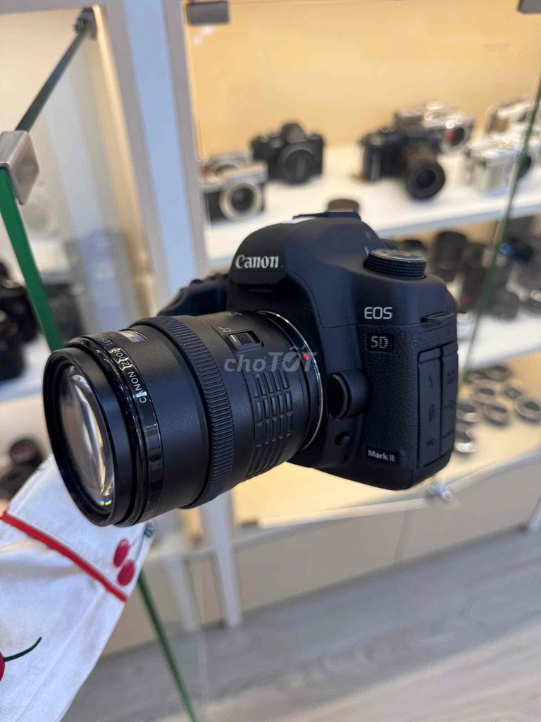 Máy ảnh Canon EOS 5D Mark II Đen. Mua bán Máy ảnh, Máy quay tại Quận Phú Nhuận Tp Hồ Chí Minh được đăng bởi Khánh máy ảnh top 1 hình 1