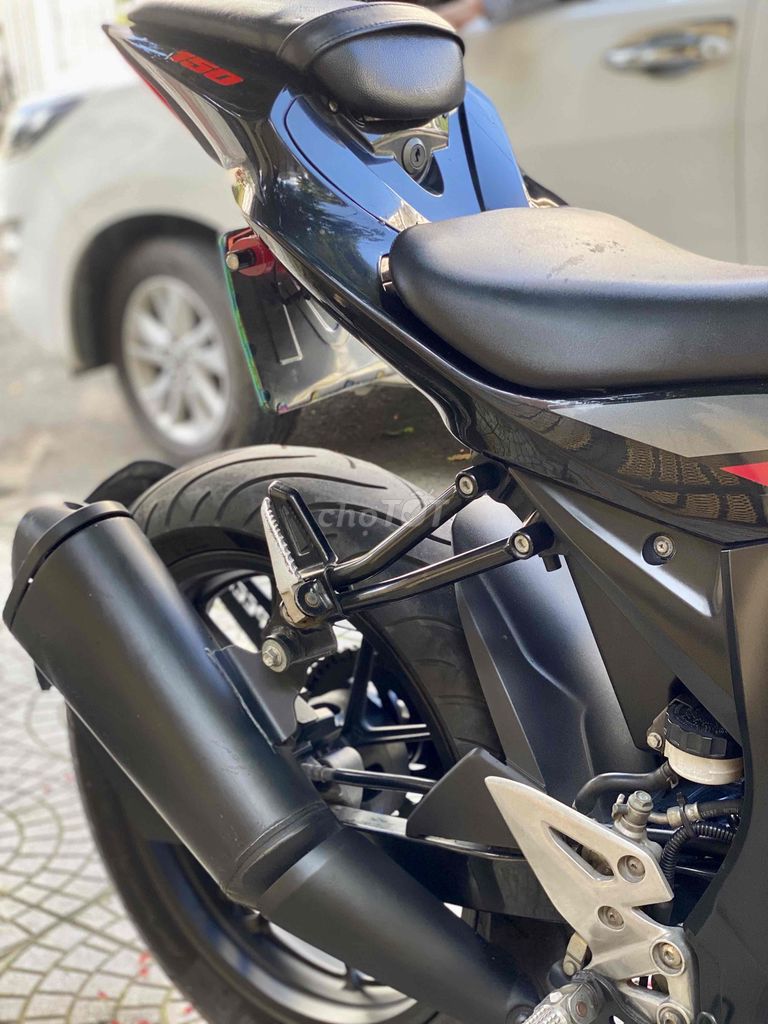 🌈GSX-S150 cực đẹp, máy rin cực bốc - CÓ TRẢ GÓP. Mua bán Xe máy tại Quận Thanh Khê Đà Nẵng được đăng bởi XE MÁY TRẢ GÓP LONG MOTOR hình 8