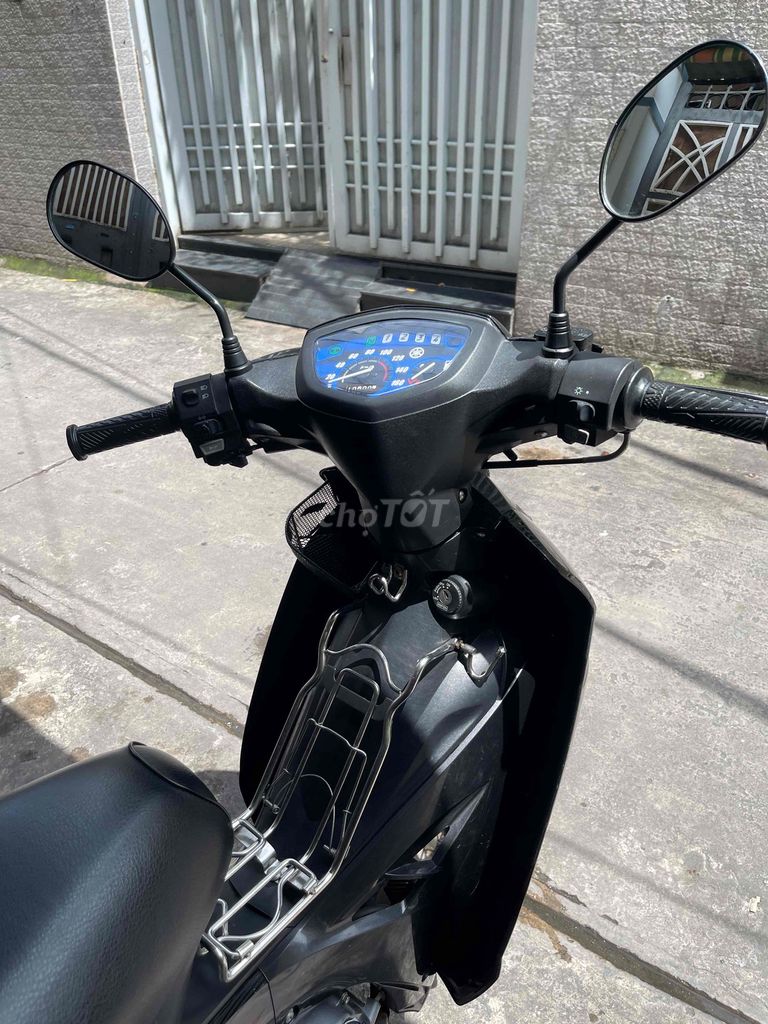 Sirius .xe đẹp mới 90 phần trăm zin từ A đến z .. Mua bán Xe máy tại Quận 3 Tp Hồ Chí Minh được đăng bởi Hien Tran hình 4