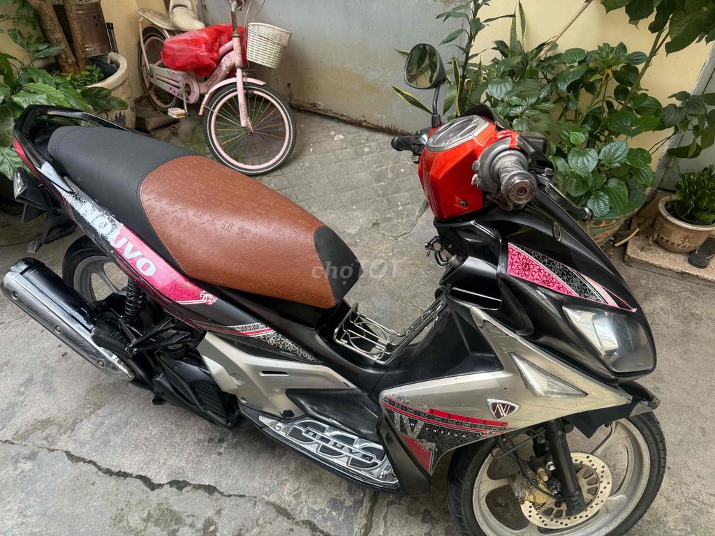 xe yamaha nouvo 4  nhựt dời 2010. Mua bán Xe máy tại Quận Phú Nhuận Tp Hồ Chí Minh được đăng bởi Huỳnh Thân  hình 3