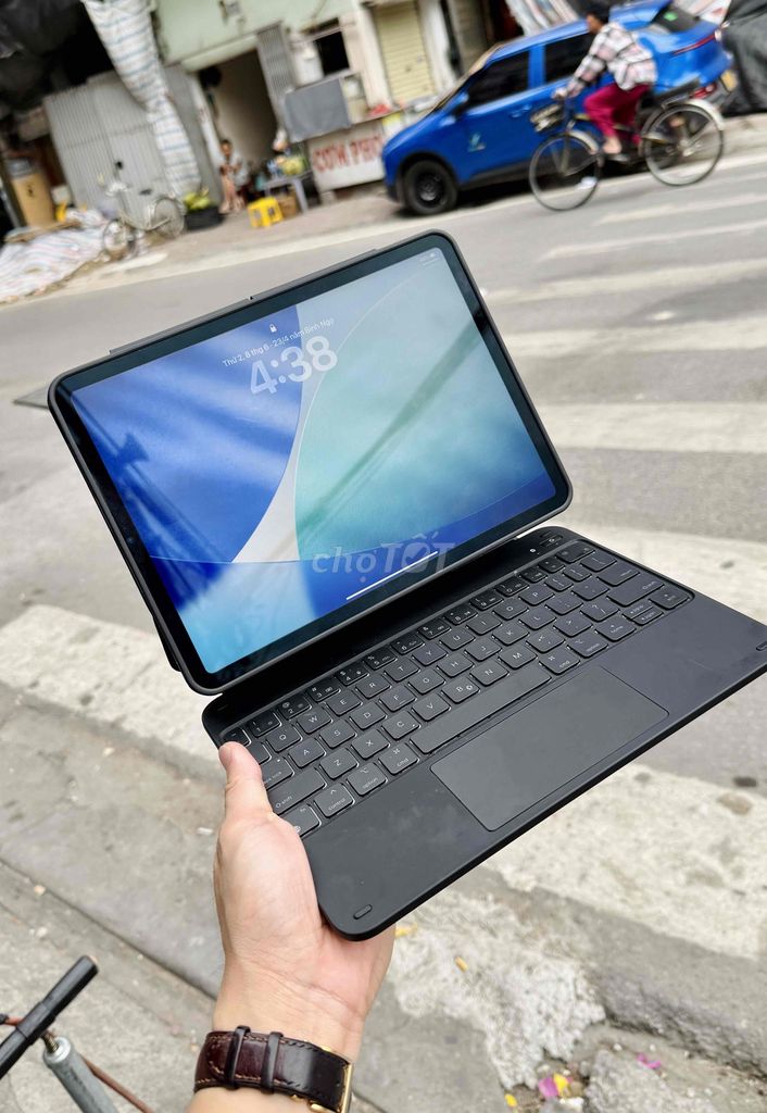 iPad Pro M1 256GB Wifi pin 90% kèm phím ESR. Mua bán Máy tính bảng tại Quận Đống Đa Hà Nội được đăng bởi Lâm Bảo Tuyên hình 1