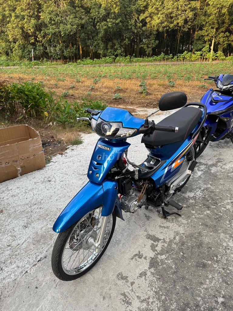 Ra đi xe tâm huyết. Mua bán Xe máy tại Thành phố Thủ Dầu Một Bình Dương được đăng bởi Linh hình 6