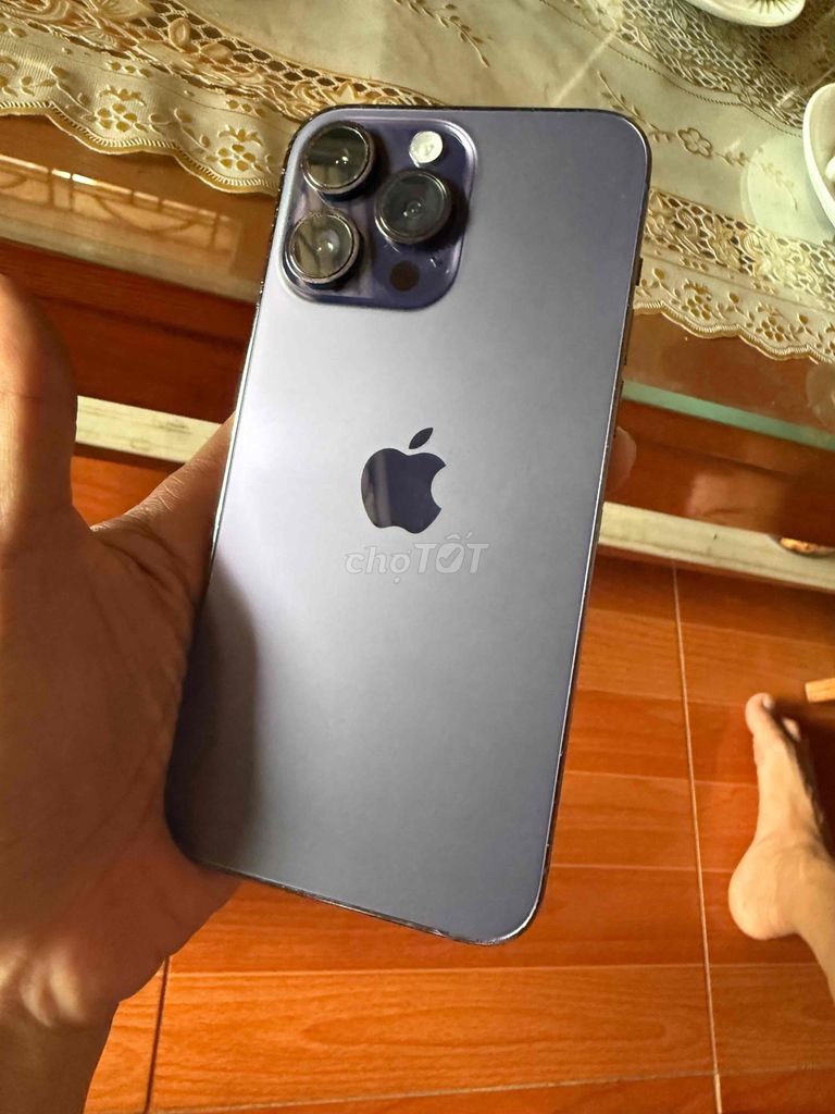 iPhone 14 Pro Max bán hoặv gl lên xuống. Mua bán Điện thoại tại Huyện Sông Lô Vĩnh Phúc được đăng bởi anh tú hình 1