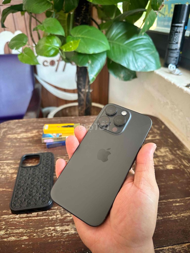 16 Pro 128gb Nguyên zin sài cực đã mượt. Mua bán Điện thoại tại Thành phố Buôn Ma Thuột Đắk Lắk được đăng bởi Xuân Tr hình 1