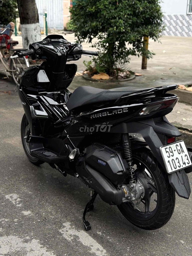 Владелец Honda Airblade 160 куб. см 2023, черный