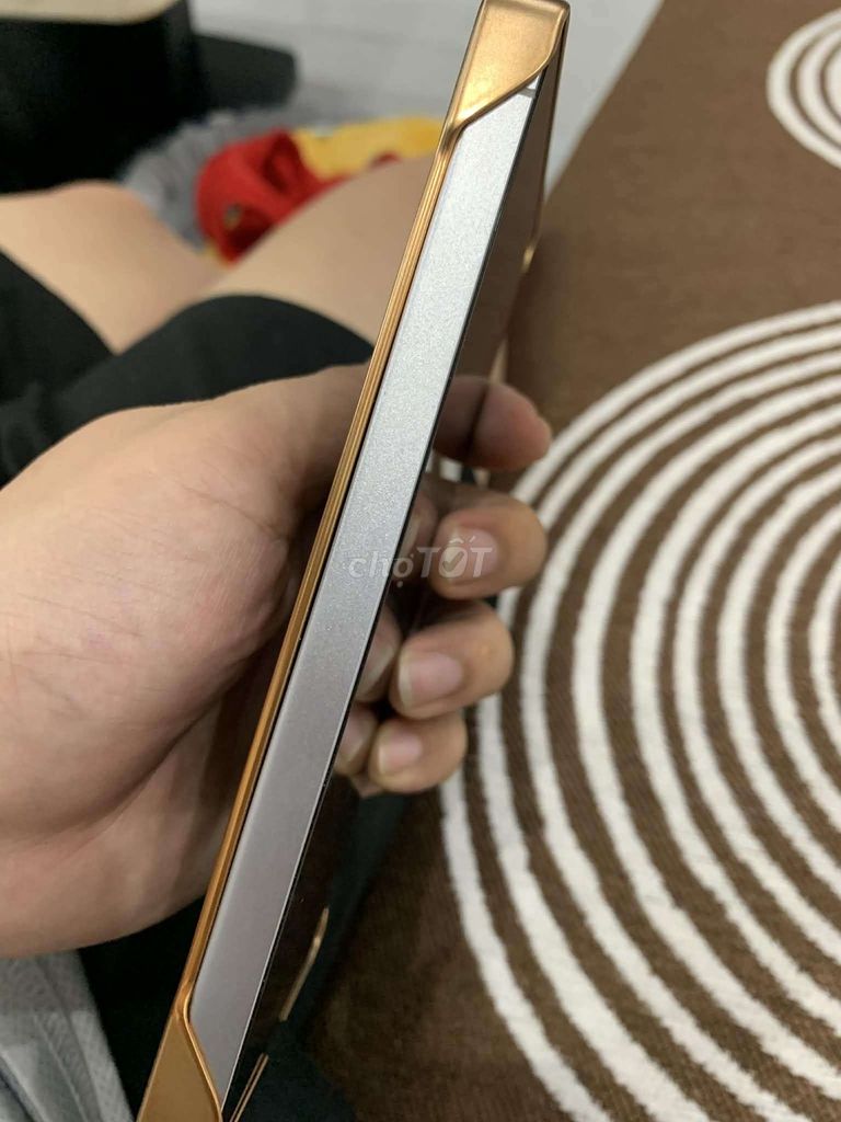Samsung S25 Ultra Vàng. Mua bán Điện thoại tại Huyện Núi Thành Quảng Nam được đăng bởi Quốc hạo hình 1
