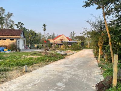 Kiệt ô tô 38 Bùi Huy Bích, Thủy Lương. Mua bán đất tại Thị xã Hương Thủy Thừa Thiên Huế được đăng bởi Nguyễn Quang Duyên