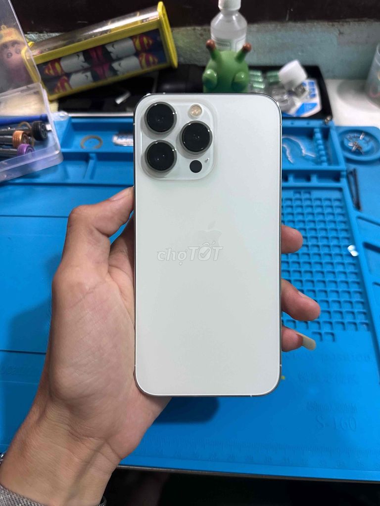Apple iPhone 13 Pro 256GB Trắng Màn hình thay. Mua bán Điện thoại tại Thành phố Buôn Ma Thuột Đắk Lắk được đăng bởi Đoàn Đức Tuấn hình 1