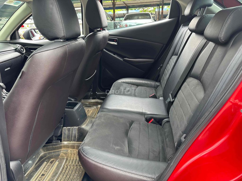 Mazda 2 2019 Sport Luxury Hatback Đỏ Nhập Khẩu. Mua bán Ô tô tại Quận Cầu Giấy Hà Nội được đăng bởi Vũ Kiên hình 18