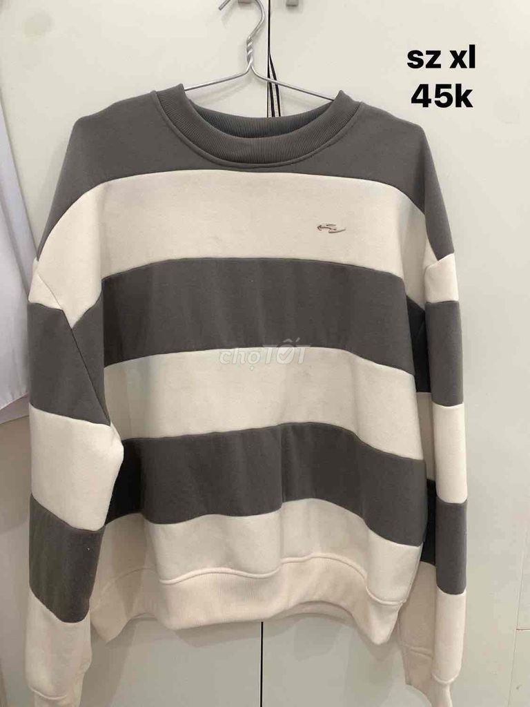 Áo nỉ unisex XL Xám Trắng. Mua bán Quần áo tại Thành phố Đồng Xoài Bình Phước được đăng bởi Thuỳ Trang hình 1