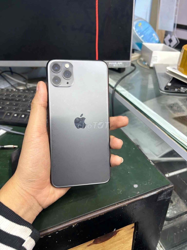 Em cần bán iPhone 11prm  hà nội qua e có fixx