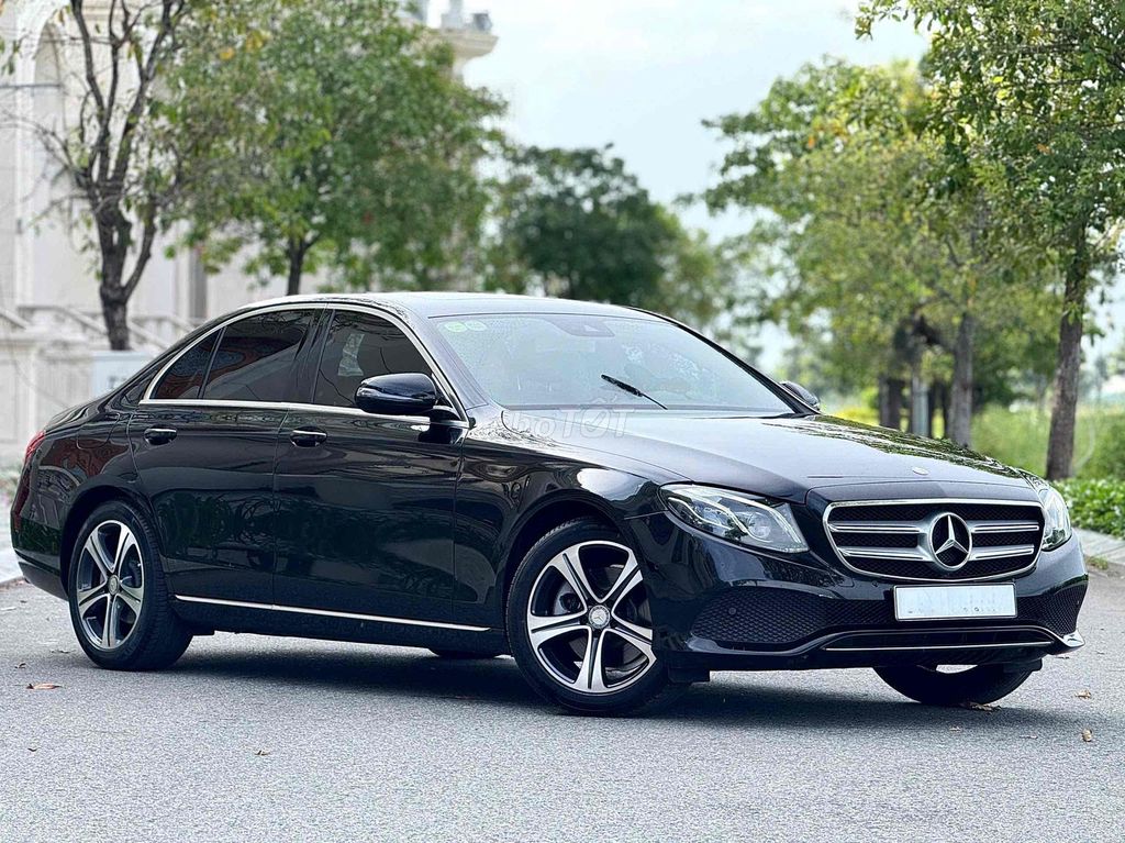 BÁN E250 Siêu Lướt chạy 36.000km bao check hãng. Mua bán Ô tô tại Quận Gò Vấp Tp Hồ Chí Minh được đăng bởi USER CAR 1990 hình 9
