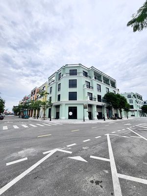 SHOWROOM/VĂN PHÒNG ĐẮC ĐỊA - 2 CĂN GÓC THÔNG 200m2