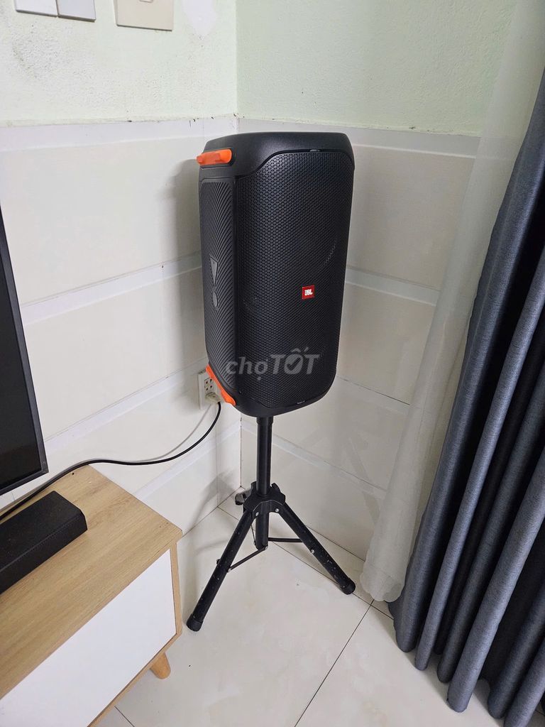 Loa Bluetooth JBL Partybox 110. Mua bán Tivi, Âm thanh tại Quận Hải Châu Đà Nẵng được đăng bởi Dũng hình 1