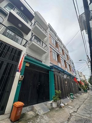 Townhouse 65 m² · 4 bed · Đường Quang Trung