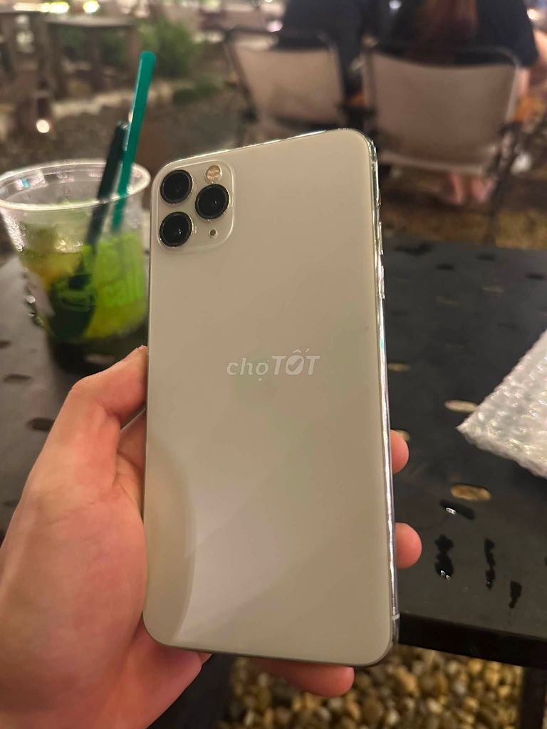 Apple iPhone 11 Pro Max 64GB Trắng Đã sử dụng. Mua bán Điện thoại tại Quận Tân Bình Tp Hồ Chí Minh được đăng bởi Hội Đồ Điện Tử hình 1