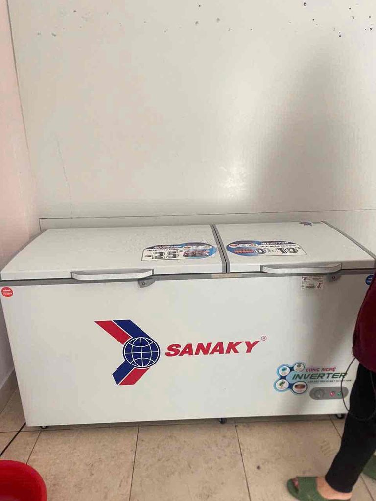 Tủ đông Sanaky Inverter 2 ngăn Trắng. Mua bán Tủ lạnh tại Quận Liên Chiểu Đà Nẵng được đăng bởi Toni đmđ hình 1