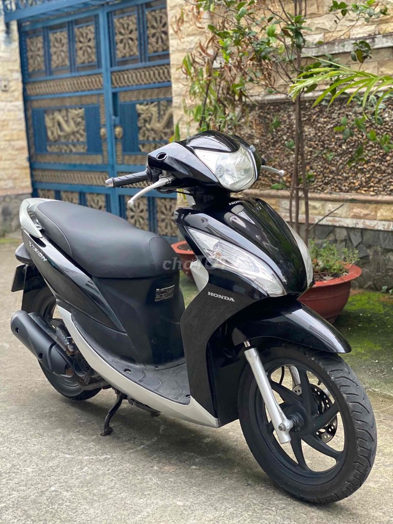 Honda Vision черный 2012 с документами от собственника
