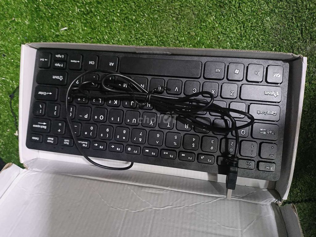 Bàn phím mini có dây USB Đen Mới. Mua bán Phụ kiện (Màn hình, Chuột...) tại Thành phố Thủ Đức Tp Hồ Chí Minh được đăng bởi Cũ Giá Rẻ hình 1