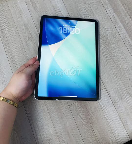 Apple iPad Pro 2018 Bạc. Mua bán Máy tính bảng tại Quận Thanh Xuân Hà Nội được đăng bởi Hội Đồ Điện Tử hình 1