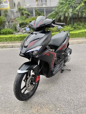 Airblade smartkey 2018 đen mờ - máy êm 1 chủ. Mua bán Xe máy tại Quận Hoàng Mai Hà Nội được đăng bởi Xe Máy Quân Oanh  hình 1