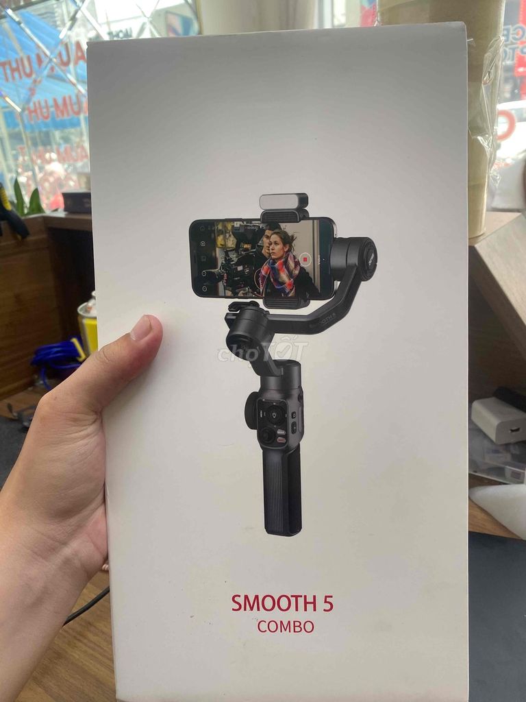 Gimbal Zhiyun Smooth 5 Combo Đen. Mua bán Máy ảnh, Máy quay tại Quận Gò Vấp Tp Hồ Chí Minh được đăng bởi Quyền hình 1
