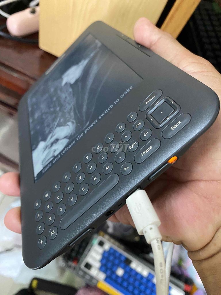 Máy đọc sách Amazon Kindle Keyboard Đen. Mua bán Máy tính bảng tại Quận 8 Tp Hồ Chí Minh được đăng bởi OTLy hình 1