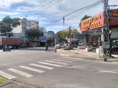 VĂN PHÒNG CHO THUÊ mặt tiền XÔ VIẾT NGHỆ TĨNH, LÀM VIỆC KHÔNG GIỚI HẠN. Cho thuê văn phòng, mặt bằng kinh doanh tại Quận Cẩm Lệ Đà Nẵng được đăng bởi Thương