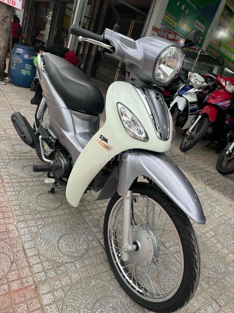 xe mới trúng thưởng 100% mới đi 1 trăm 40 cây số. Mua bán Xe máy tại Thành phố Thuận An Bình Dương được đăng bởi Việt Thái hình 2