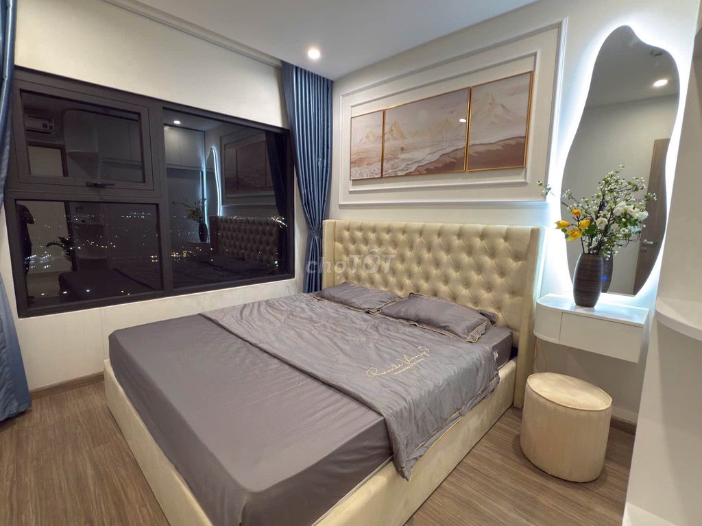 Квартира S2.18 VinHomes Ocean Park, юго-восток, полная мебель