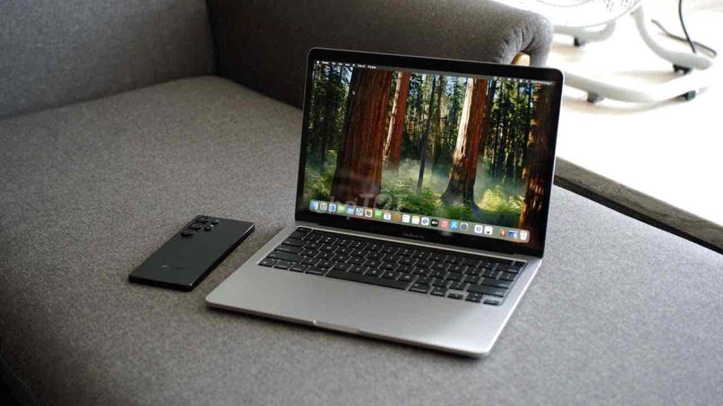 Apple MacBook Pro M1 8GB/256GB Bạc Đã sử dụng. Mua bán Laptop tại Thành phố Bà Rịa Bà Rịa - Vũng Tàu được đăng bởi Bảo Bảo hình 1