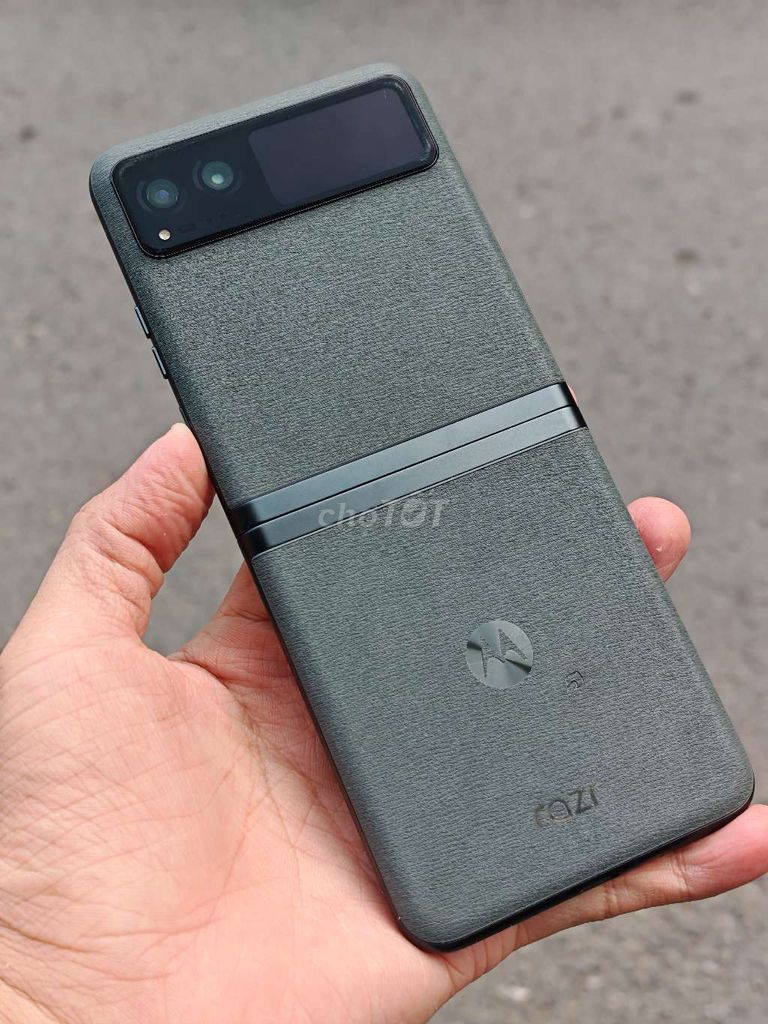 Motorola Razr 40s Snap 7 gen 1 8GB/256GB Xám. Mua bán Điện thoại tại Quận Bình Tân Tp Hồ Chí Minh được đăng bởi Phạm Vôn hình 1