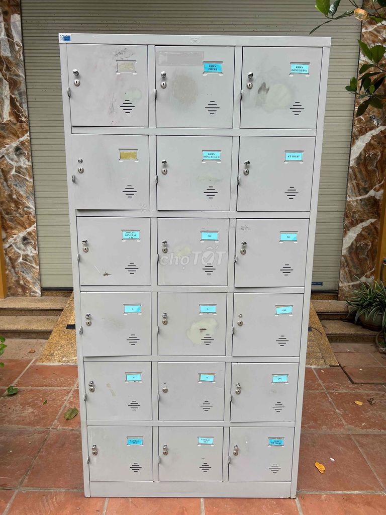 Tủ locker Hòa Phát TU986-3K. Mua bán Tủ, kệ gia đình tại Quận Thanh Xuân Hà Nội được đăng bởi Đoàn  hình 1