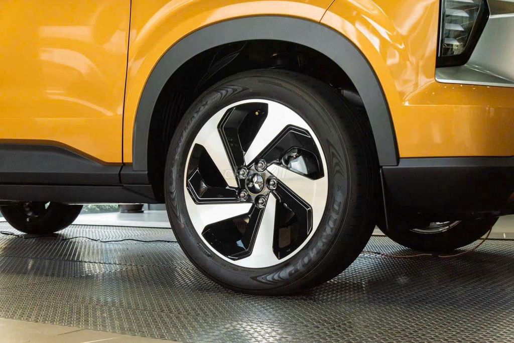 Xả lô xe Xforce Ultimate new Vin 2025, giảm 100Tr. Mua bán Ô tô tại Thành phố Thủ Đức Tp Hồ Chí Minh được đăng bởi Dương Hải hình 2