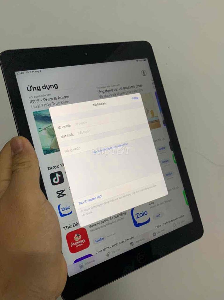 Ipad Air 16gb Màn zin sáng đẹp -icloud ẩn ko reset. Mua bán Máy tính bảng tại Quận 8 Tp Hồ Chí Minh được đăng bởi Thanh Tâm Mobile hình 4