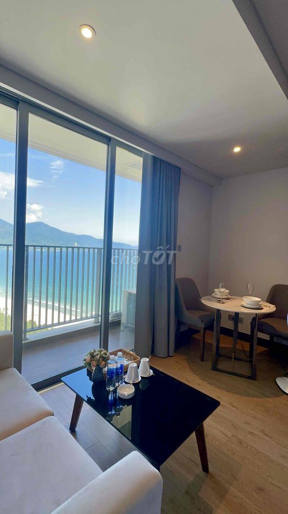 Luxury studio with ocean and Sơn Trà mountain views — photo 6