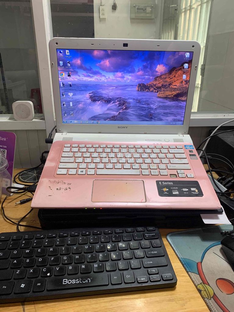 Sony VAIO SVE141J11W Core i3-3110M. Mua bán Laptop tại Quận Tân Bình Tp Hồ Chí Minh được đăng bởi DUONG PHAM DANG KHOA hình 1