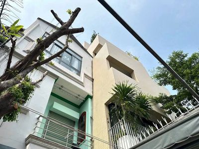 Аренда · 4 комн. · 34 м² · Quận Phú Nhuận, ул. Đường Trần Hữu Trang